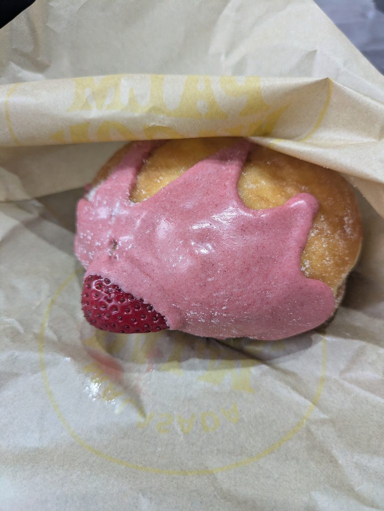 ストロベリーマラサダ
