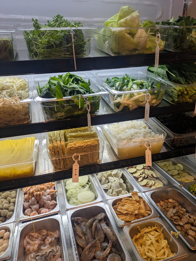六美麻辣湯野菜